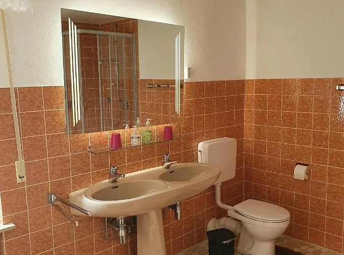 Ferienhaus-naturblick Hébergement de vacances *